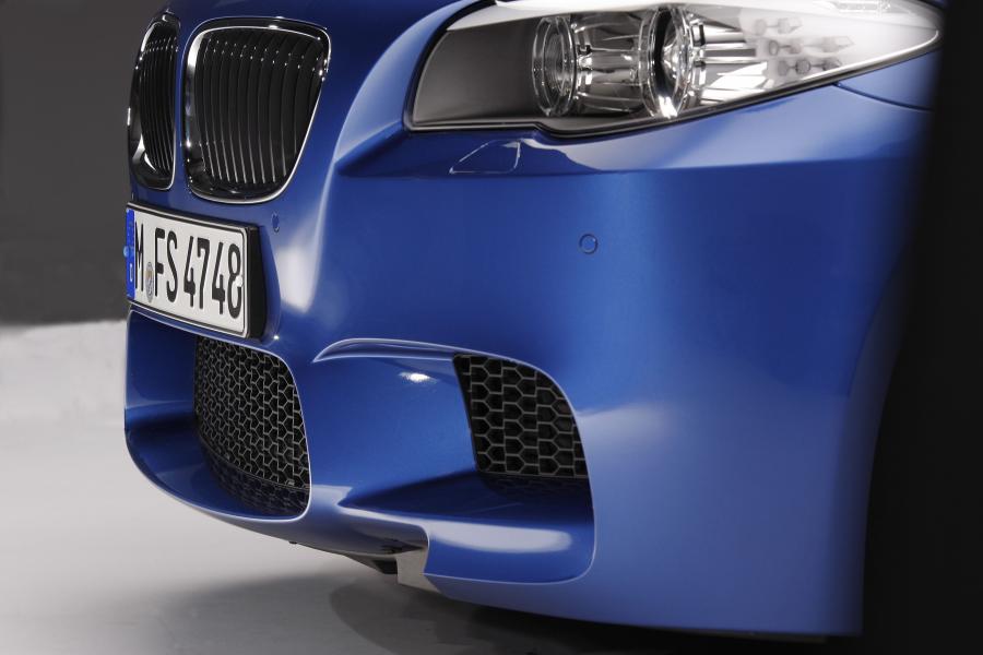  BMW M5 2011 года  (фото 326 из 344)